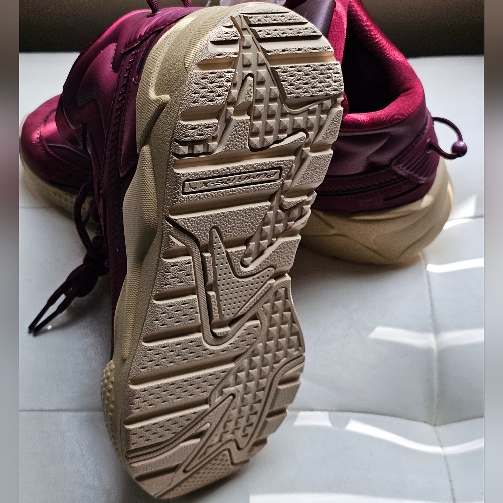 Pumas - Picture 2 of 6